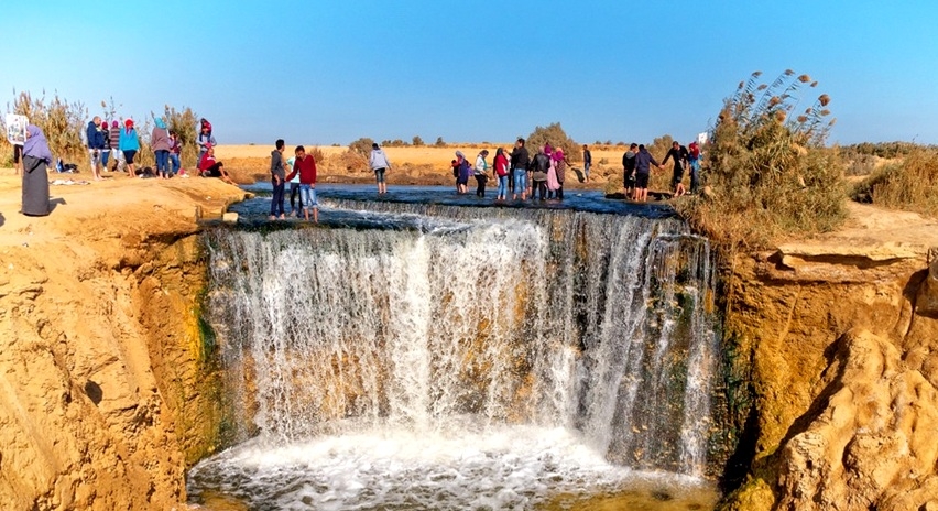 525901883-Fayoum-Oasis