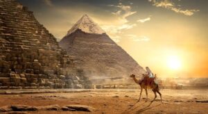 Pirámides de Guiza: La Maravilla Eterna de Egipto